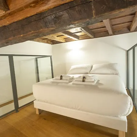 Spanish Steps Romantic Nest Lejlighed